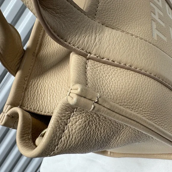 *FINAL PRICE DROP* Marc Jacobs The Tote Bag Mini Leather Twine Tan RARE